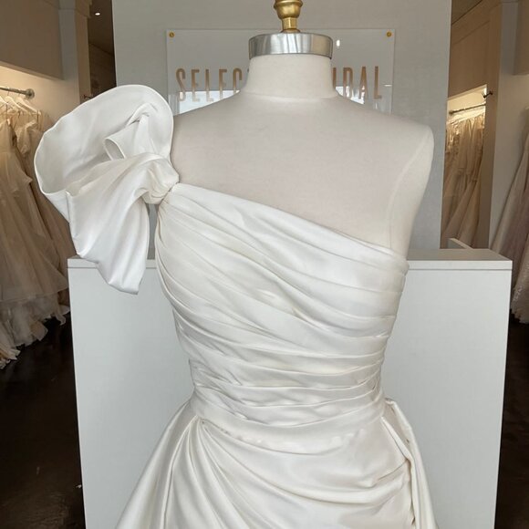 Jenny Yoo Isla Gown with Overskirt Size 10 NEW Taffeta - Picture 9 of 16